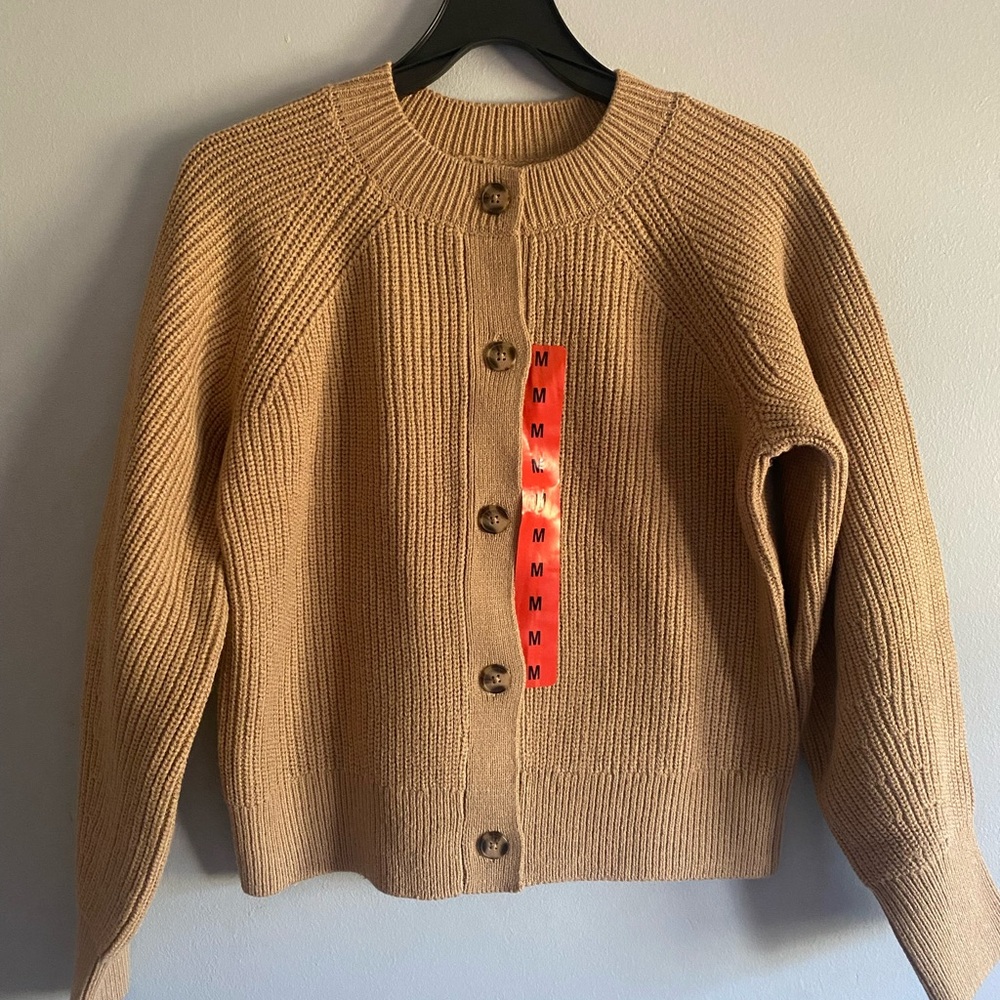 Banana Republic Camel Button-Up Cardigan Crewneck Preppy size M